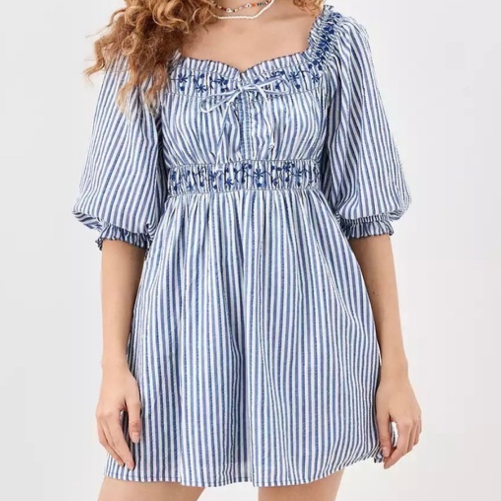 American Eagle Blue Seersucker Dress; Size Large